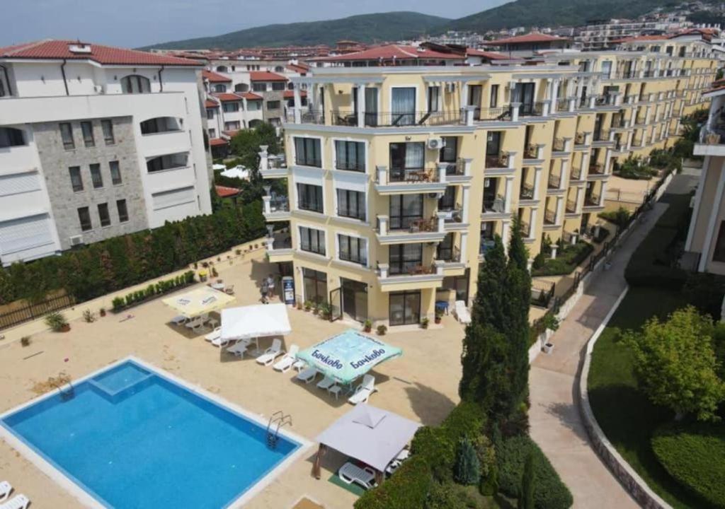 Horizon 10 'В' Apartment Sveti Vlas Exteriör bild